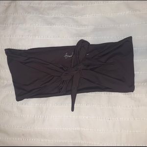 Brand new 437 espresso Leo top